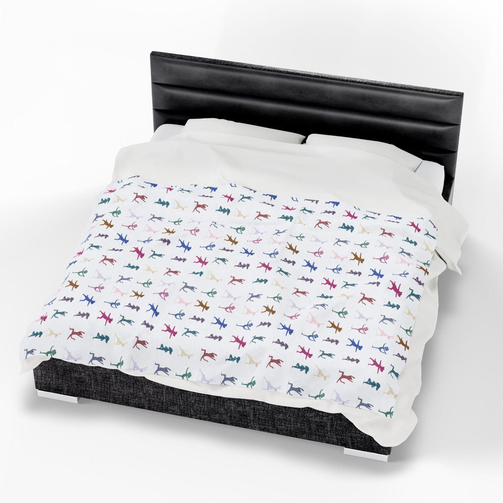 Colorful Playful Yoga Animal Pattern Blanket | Velveteen Plush Blanket