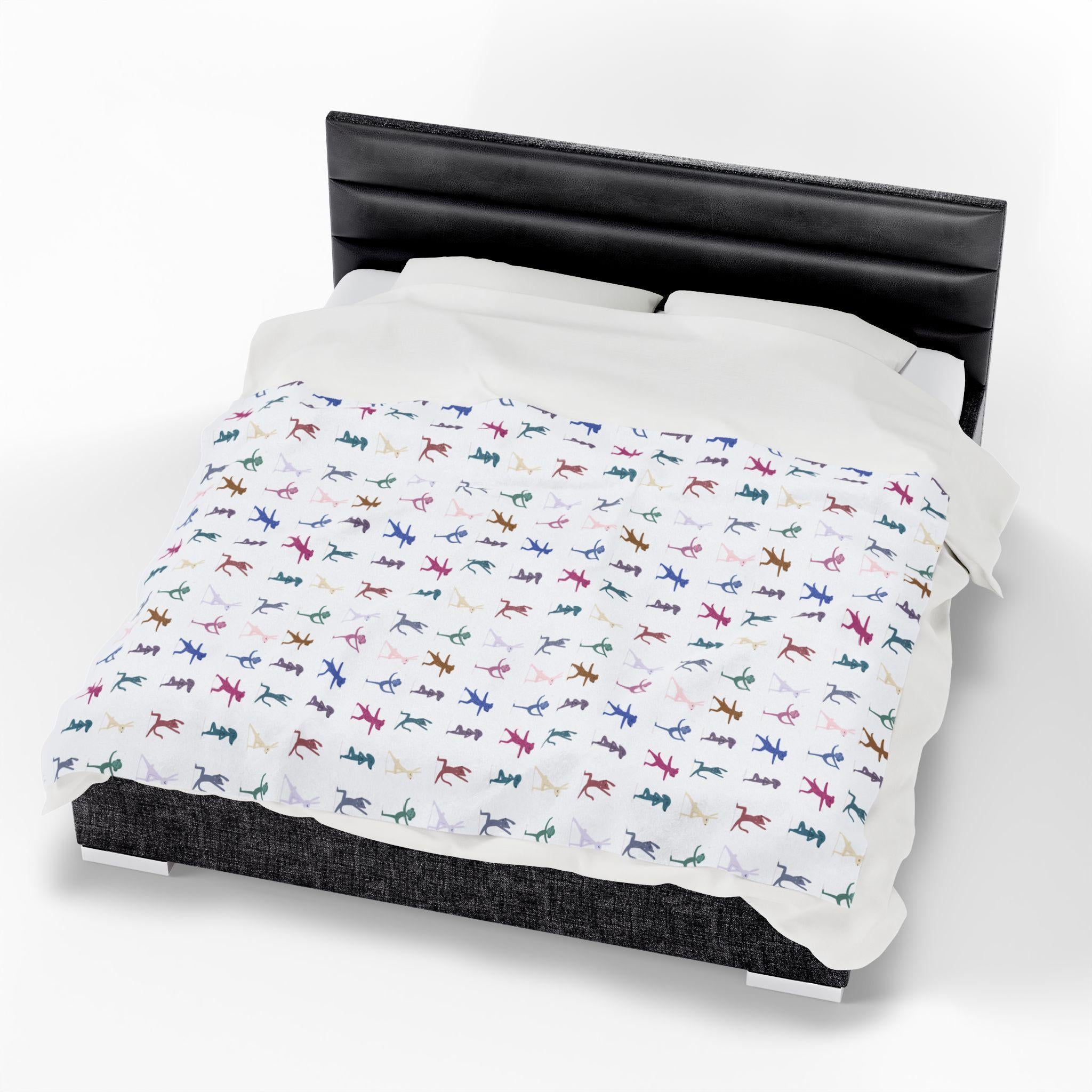 Colorful Playful Yoga Animal Pattern Blanket | Velveteen Plush Blanket